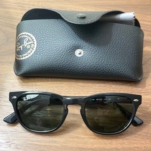 Ray-Ban 49mm Polarized Wayfarer Sunglasses, Black Frame with Green Lenses